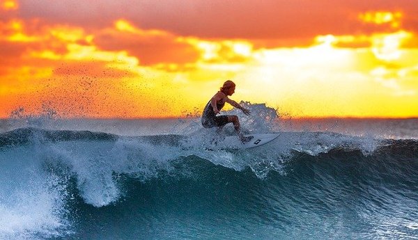 5 raisons pour lesquelles le surf est considéré comme un sport